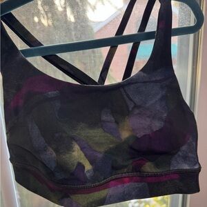 lululemon athletica Energy Bra in SIZE 4